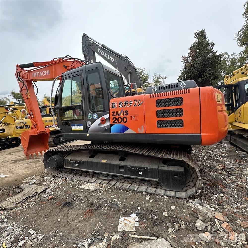 Hitachi ZX 200-3 G Vikšriniai ekskavatoriai