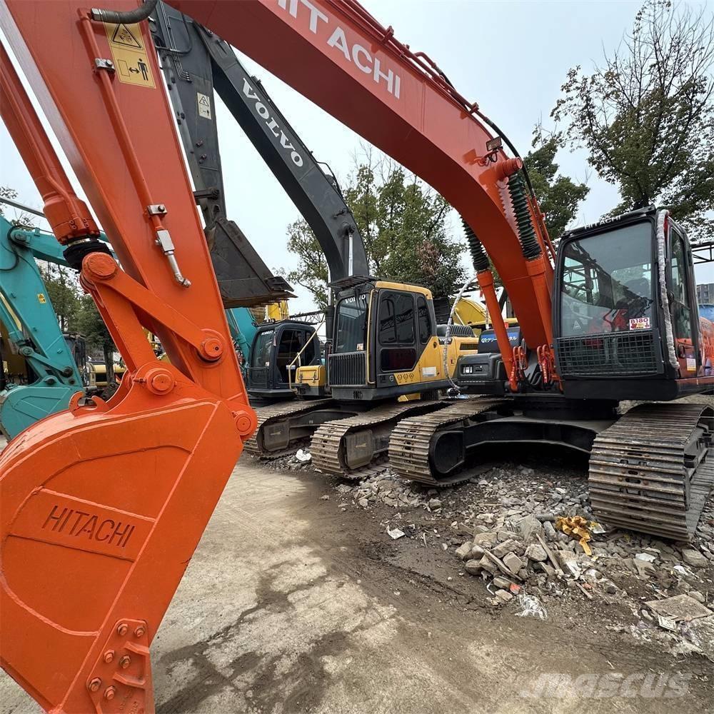 Hitachi ZX 200-3 G Vikšriniai ekskavatoriai