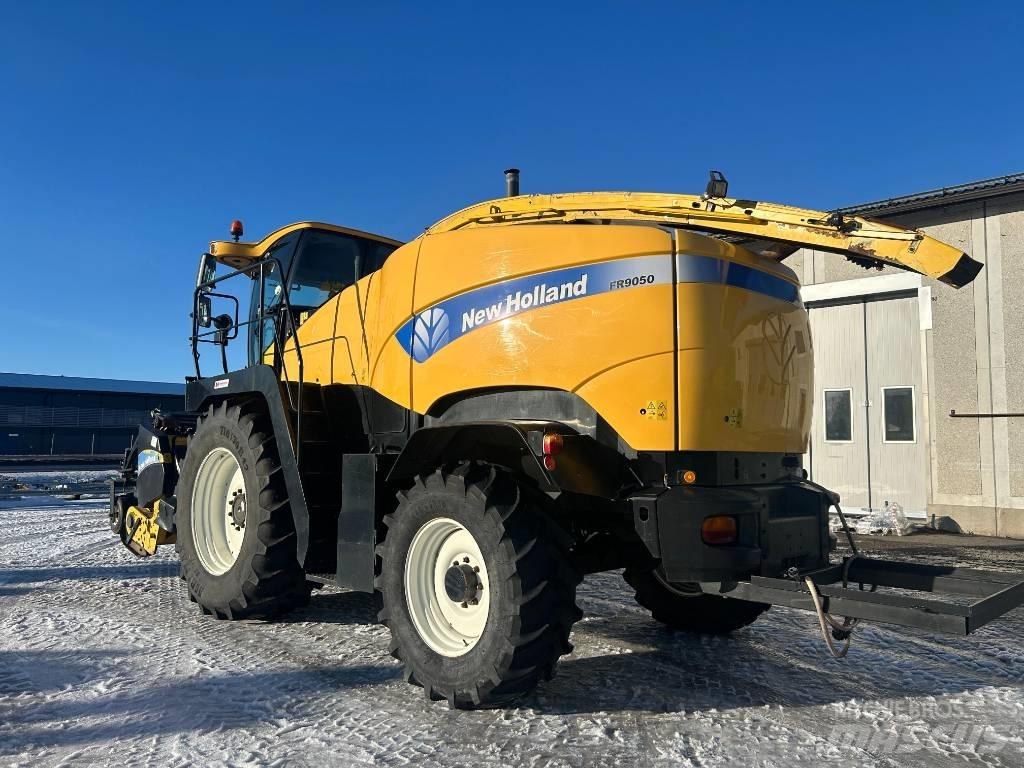 New Holland FR9050 Pašarų ruošimo technika