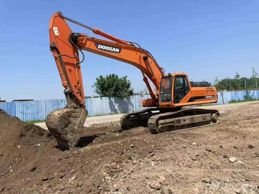 Doosan DH370 Vikšriniai ekskavatoriai