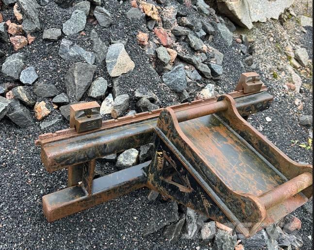 CAT 308 E 2 CR Vikšriniai ekskavatoriai