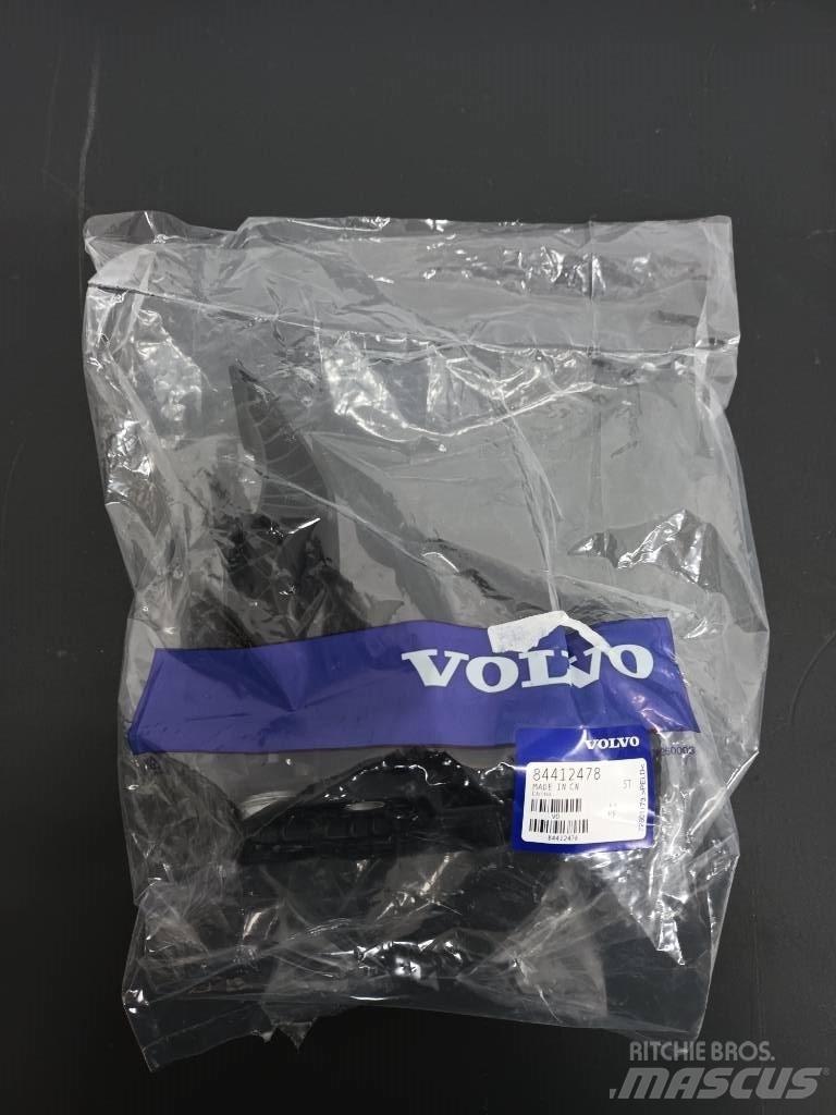 Volvo PEDAL 84412478 Kabinos ir salonai