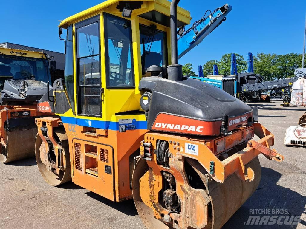 Dynapac CG233HF Porinių būgnų volai
