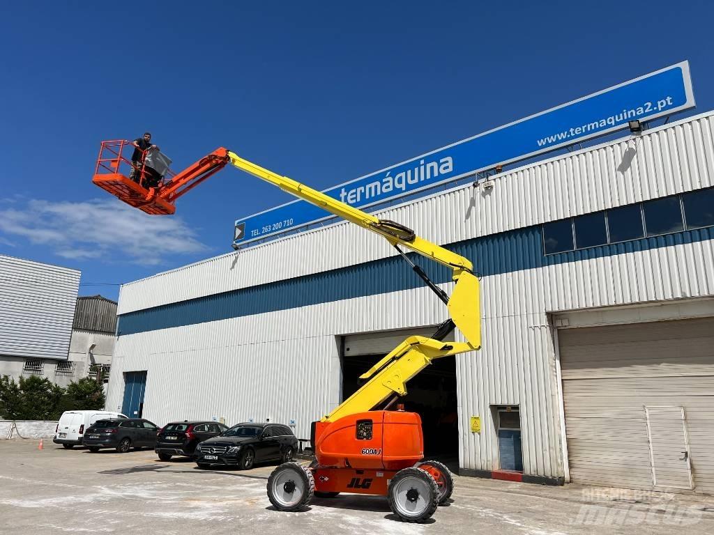 JLG 600 AJ Alkūniniai keltuvai