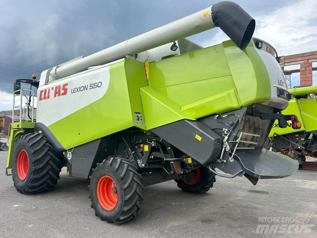 CLAAS Lexion 550 Derliaus nuėmimo kombainai
