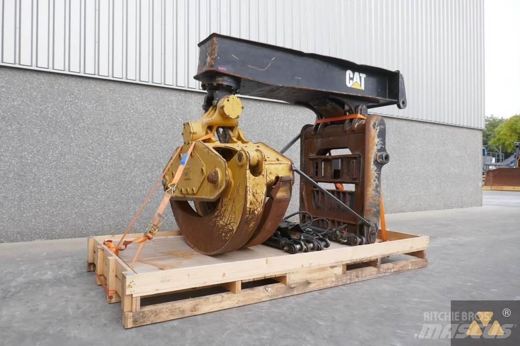 CAT 525D Grapple Transportas - Kita