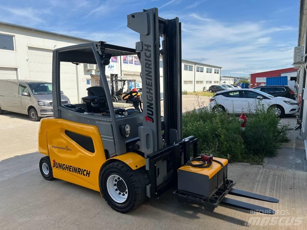 Jungheinrich EFG 540 Elektriniai šakiniai krautuvai
