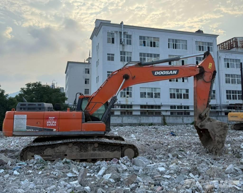 Doosan DX380LC-9C Vikšriniai ekskavatoriai