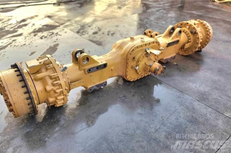 CAT 745C axle Kita