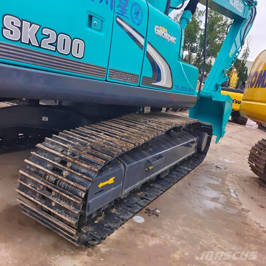 Kobelco SK 200-8 Vikšriniai ekskavatoriai
