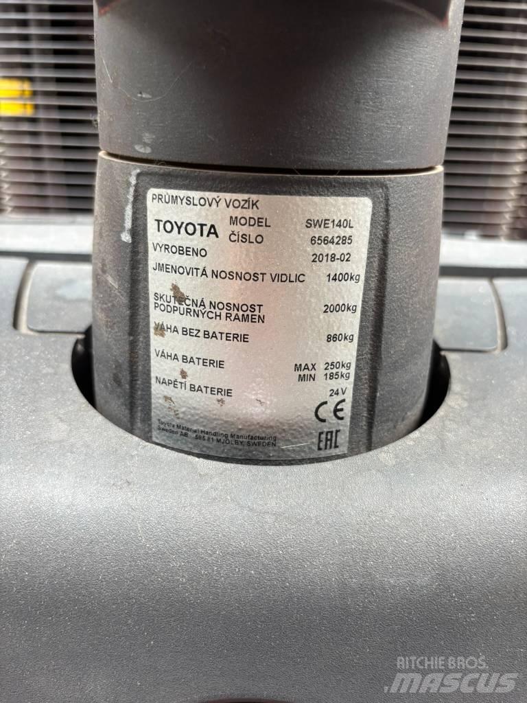 Toyota SWE140L Savaeigiai rietuvai