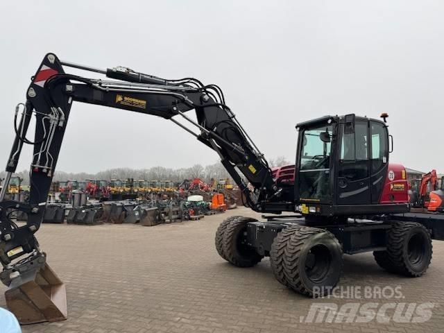 Yanmar B 110 W Ratiniai ekskavatoriai