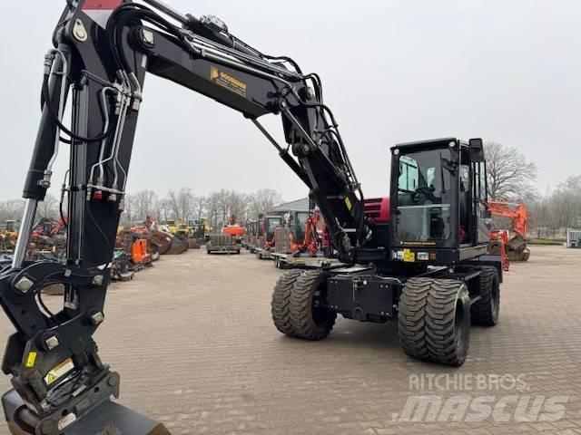 Yanmar B 110 W Ratiniai ekskavatoriai