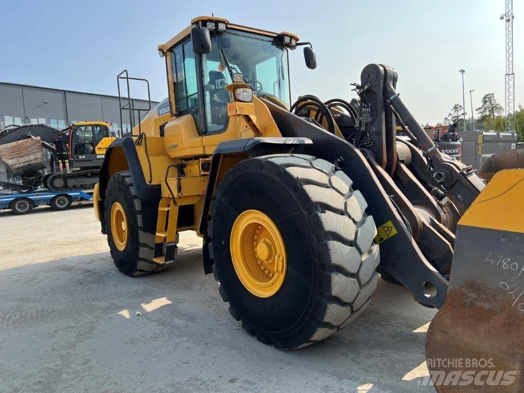 Volvo L180H Naudoti ratiniai krautuvai