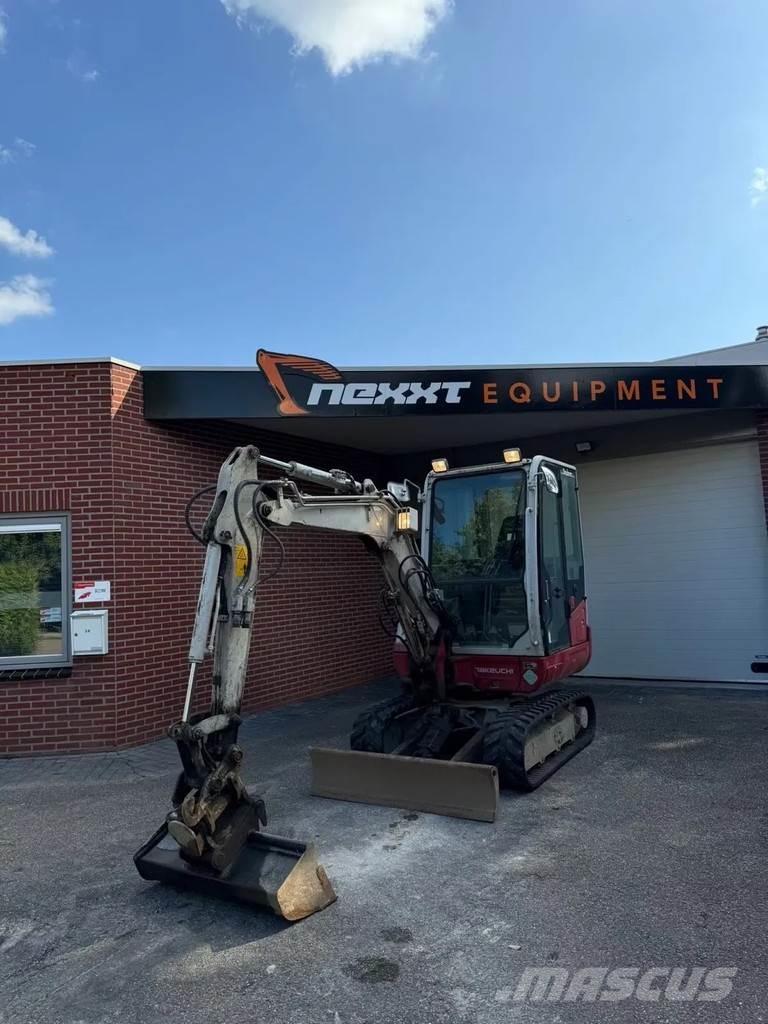 Takeuchi TB230 Vikšriniai ekskavatoriai