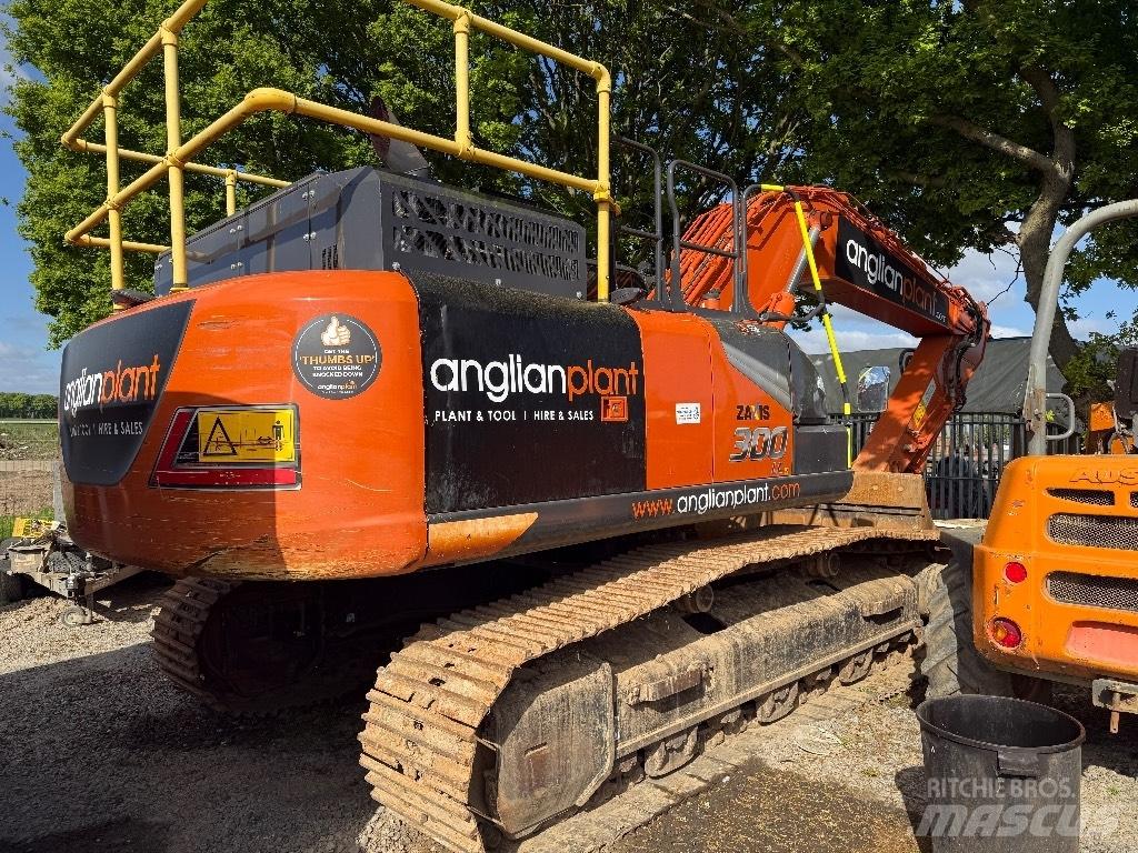 Hitachi ZX 300 LC-7 Vikšriniai ekskavatoriai
