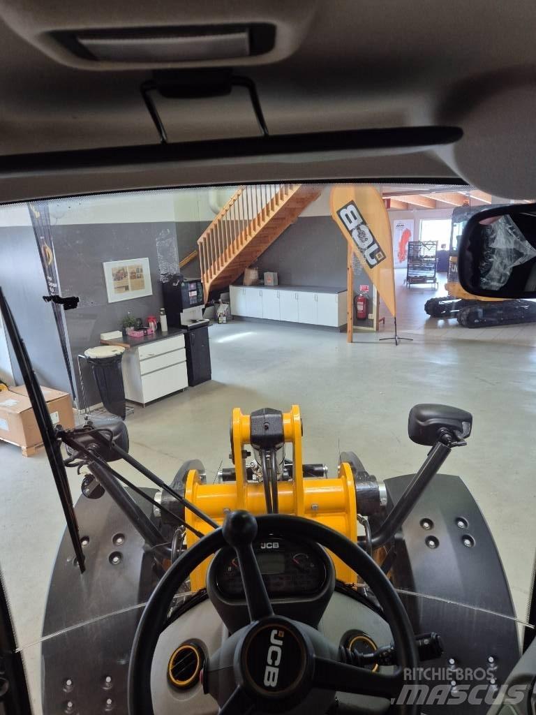 JCB 409 Naudoti ratiniai krautuvai