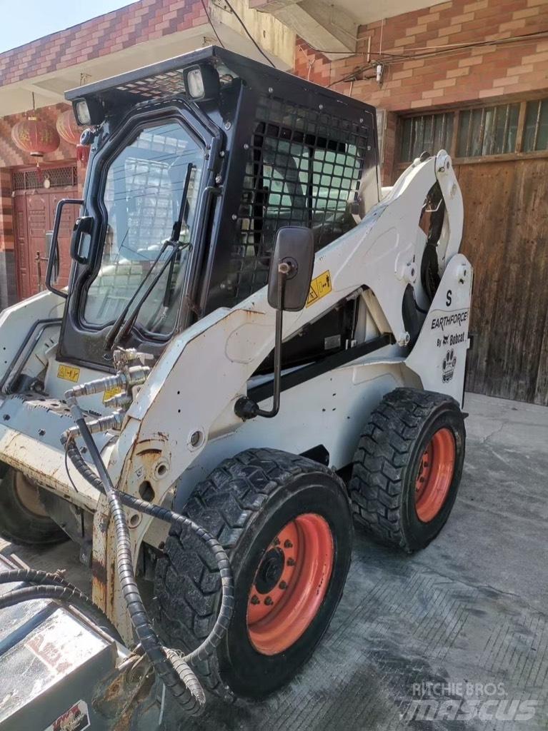 Bobcat S 18 Krautuvai su šoniniu pasukimu