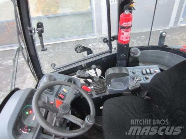 Kubota R 065 Naudoti ratiniai krautuvai