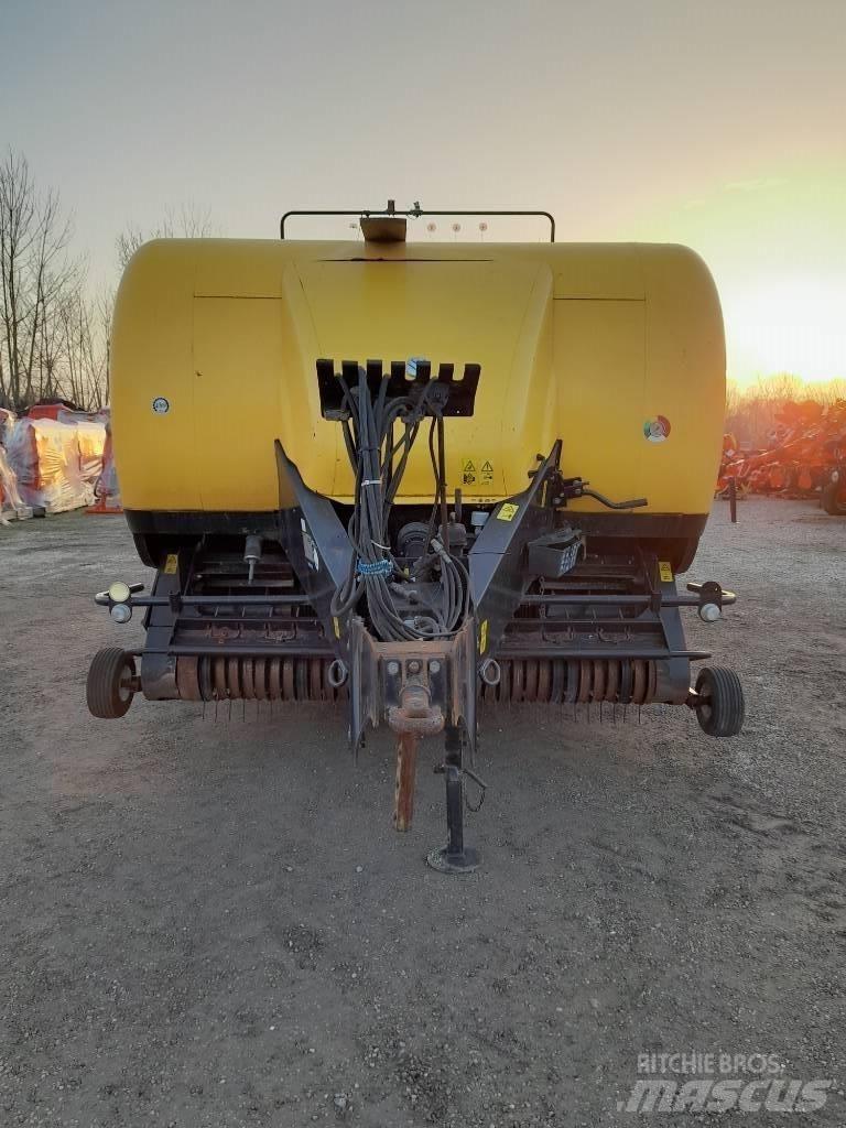New Holland BB 9080 Ritinių presai