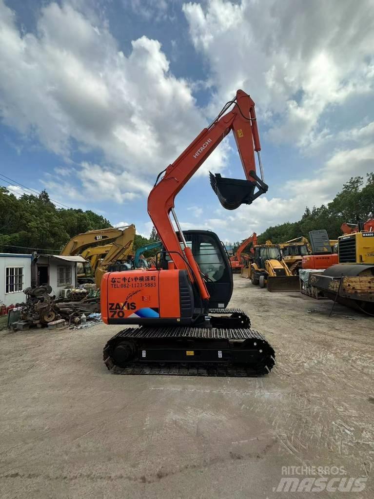 Hitachi ZX 70 Vikšriniai ekskavatoriai