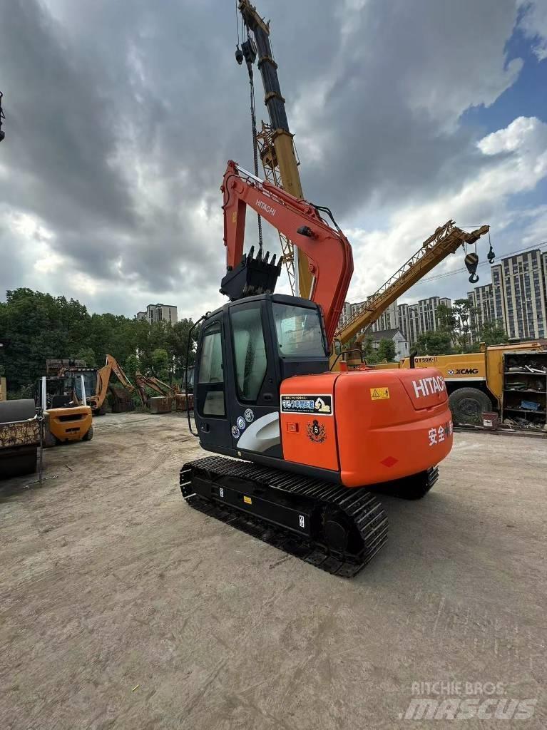 Hitachi ZX 70 Vikšriniai ekskavatoriai