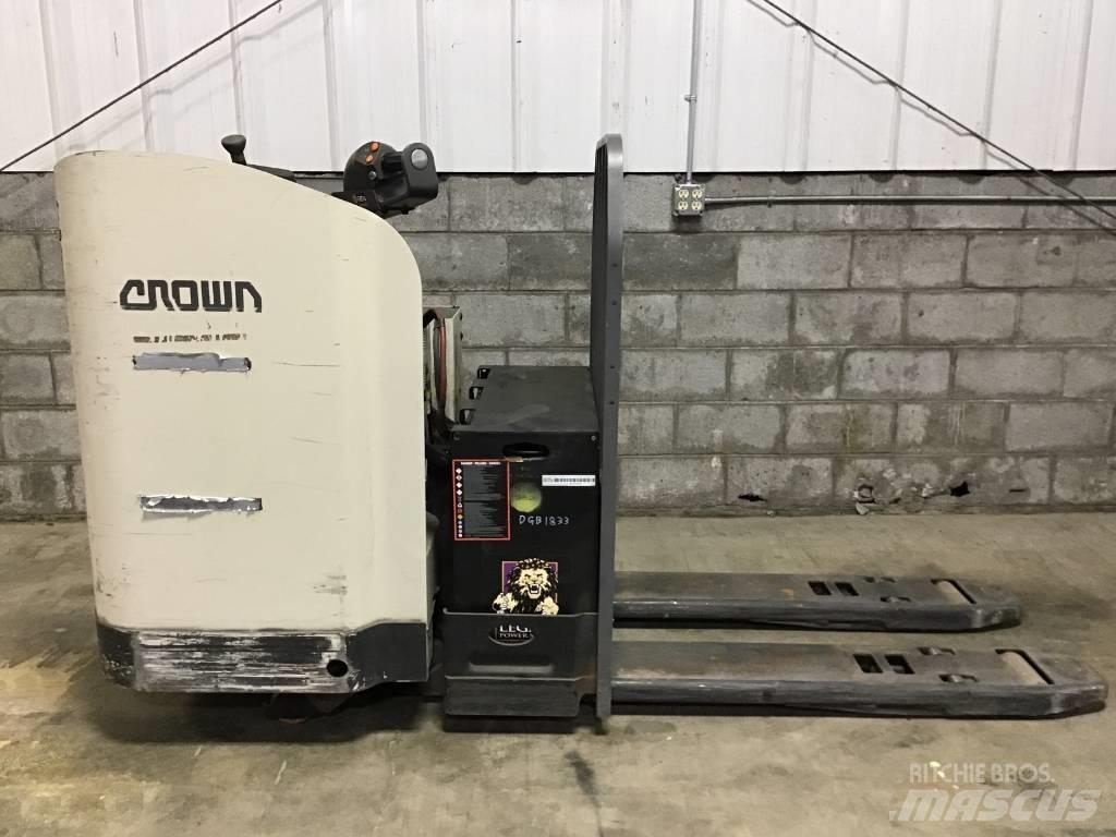 Crown PR 4500-60 Rankiniai hidrauliniai vėžimėliai