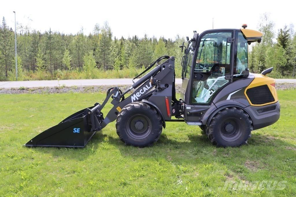 Mecalac MCL8 Naudoti ratiniai krautuvai