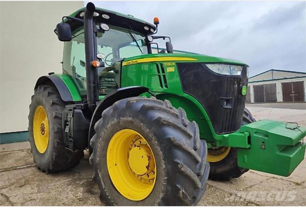 John Deere 7230 R Traktoriai