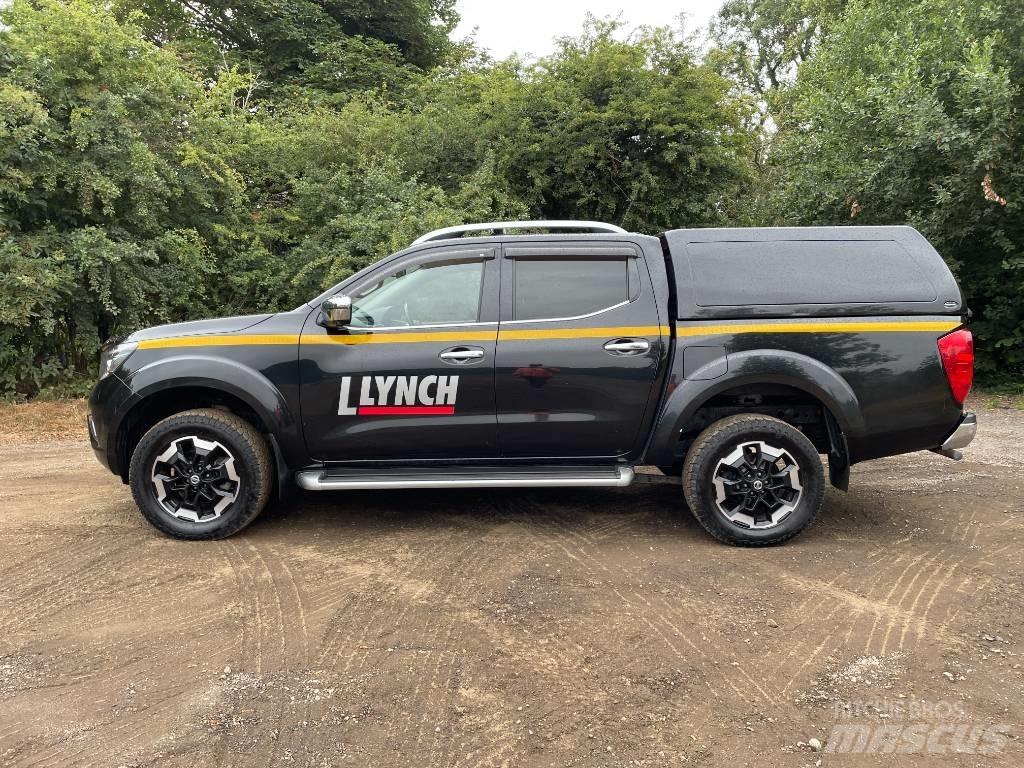 Nissan Navara Pikapai / Bortiniai sunkvežimiai