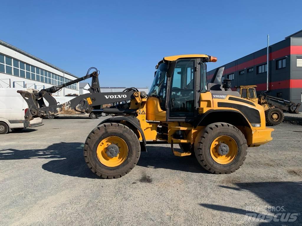 Volvo L 50 H Naudoti ratiniai krautuvai