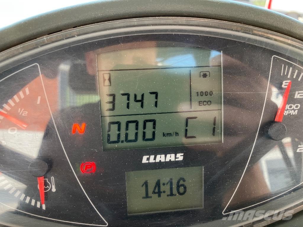CLAAS Arion 640 CIS+ Traktoriai
