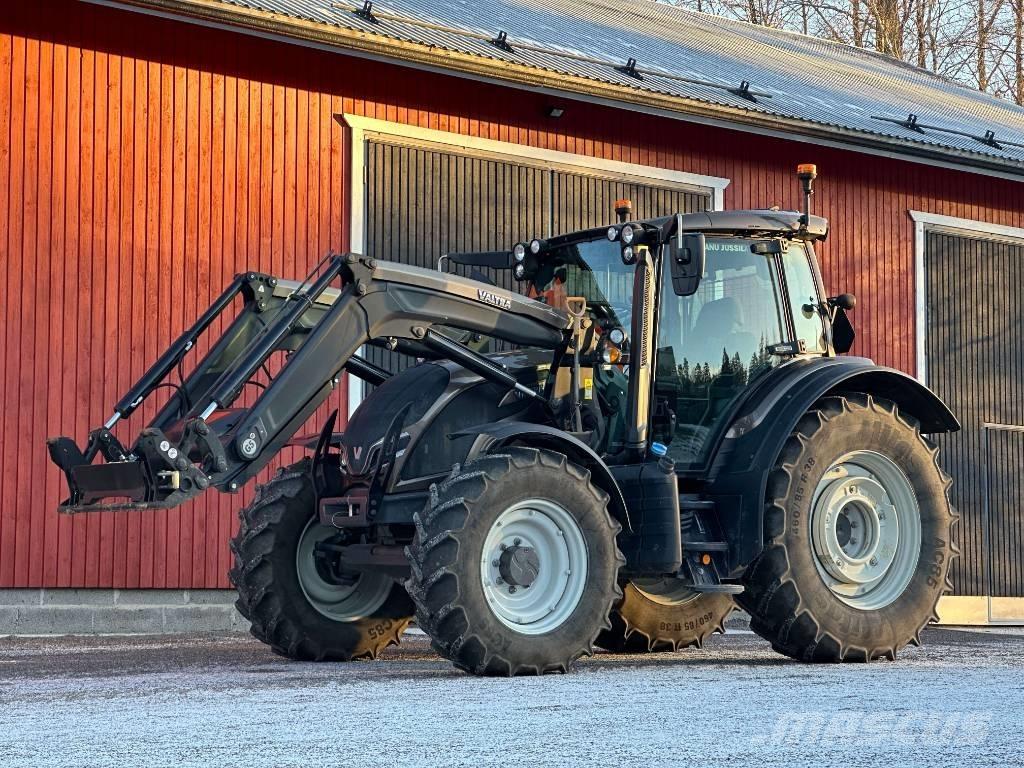 Valtra N 135 Active Traktoriai
