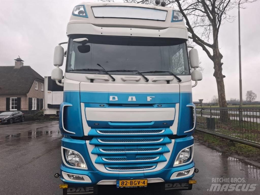 DAF XF 440 Naudoti vilkikai