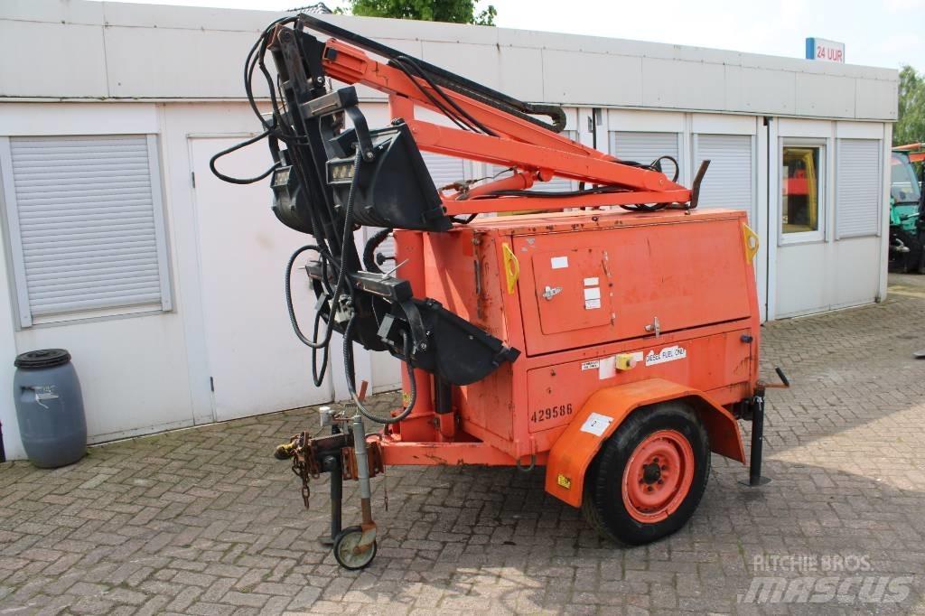 JLG 6308 AN Apšvietimo bokšteliai