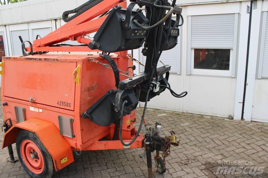 JLG 6308 AN Apšvietimo bokšteliai