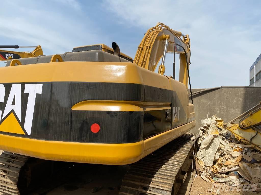CAT 320 B Vikšriniai ekskavatoriai