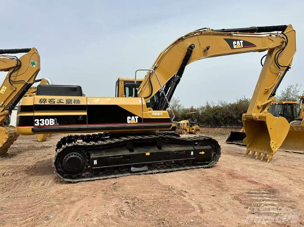 CAT 330 B L Vikšriniai ekskavatoriai