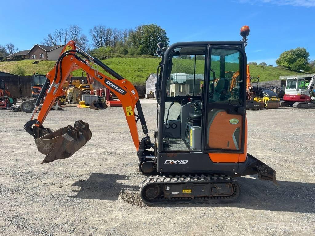 Doosan DX 19 Mini ekskavatoriai < 7 t
