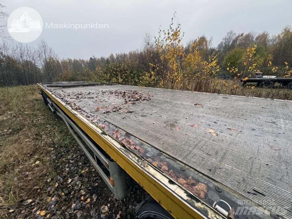 VAK V 4-40 Platformos / Pakrovimas iš šono