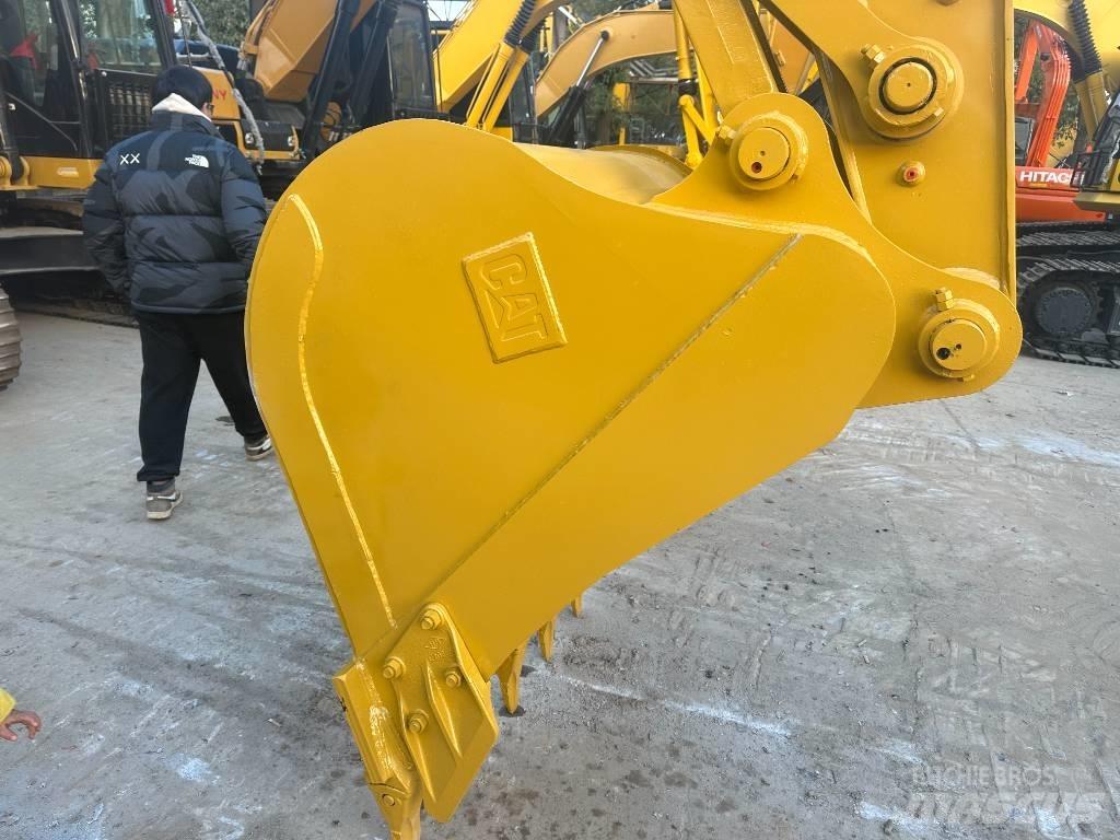 CAT 320 GC Vikšriniai ekskavatoriai