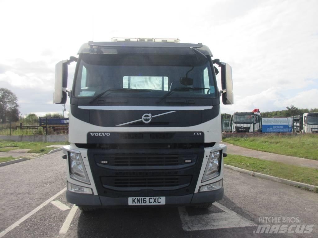 Volvo FM 370 Platforminiai/Gerviniai sunkvežimiai