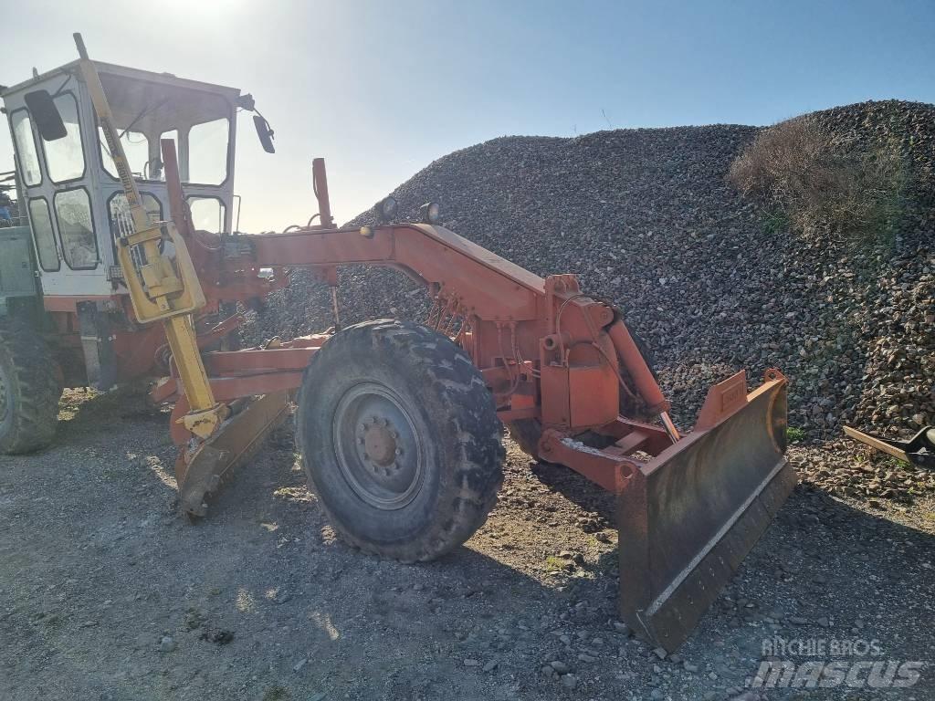 CAT 120 G Greideriai
