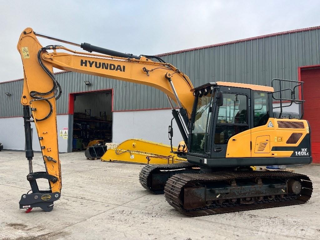 Hyundai HX140LC Vikšriniai ekskavatoriai