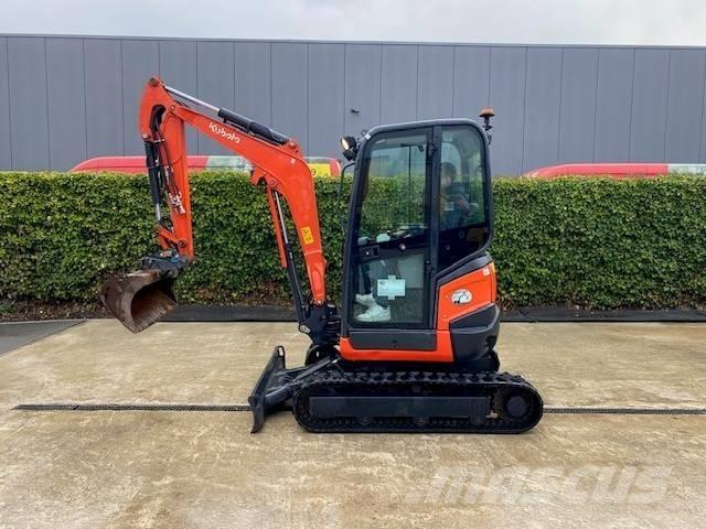 CAT 302.7 D CR Mini ekskavatoriai < 7 t