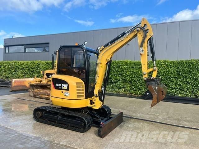 CAT 302.7 D CR Mini ekskavatoriai < 7 t
