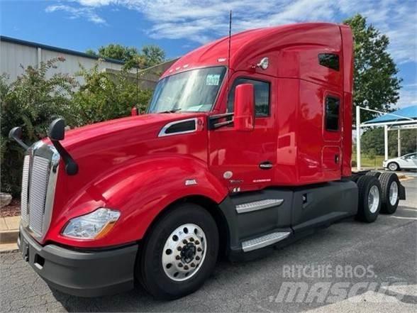 Kenworth T680 Naudoti vilkikai
