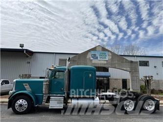 Peterbilt 389 Statyba - Kita