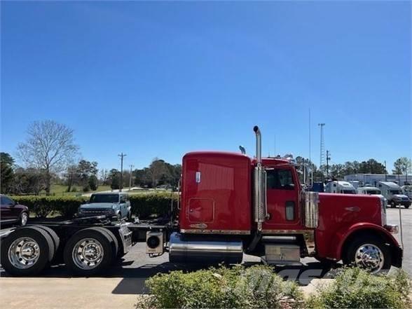 Peterbilt 389 Statyba - Kita
