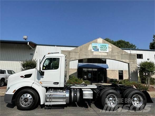 Peterbilt 579 Naudoti vilkikai